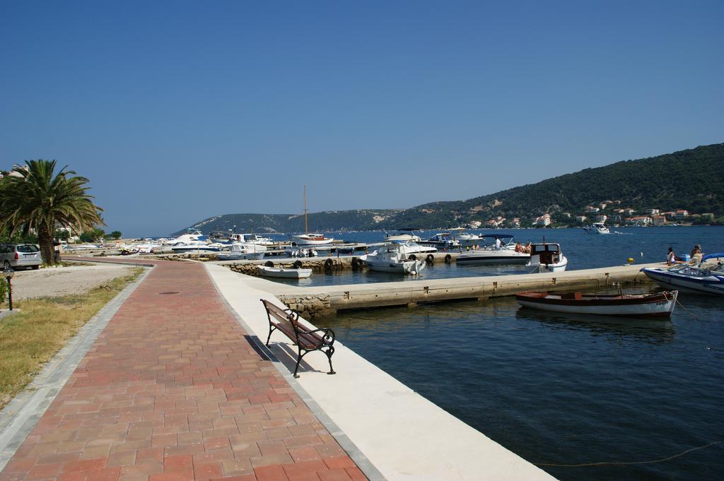 Superior Rooms Sea Side View Rab Town Dış mekan fotoğraf